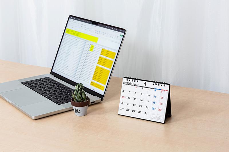 No.E139] エコカレンダー卓上（月曜始まり）