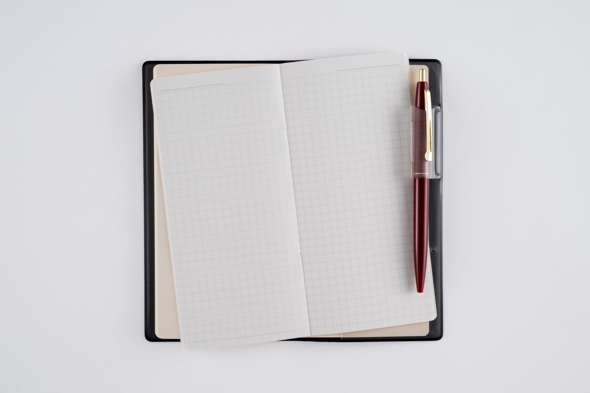 No.82]ニューダイアリー 4【黒】