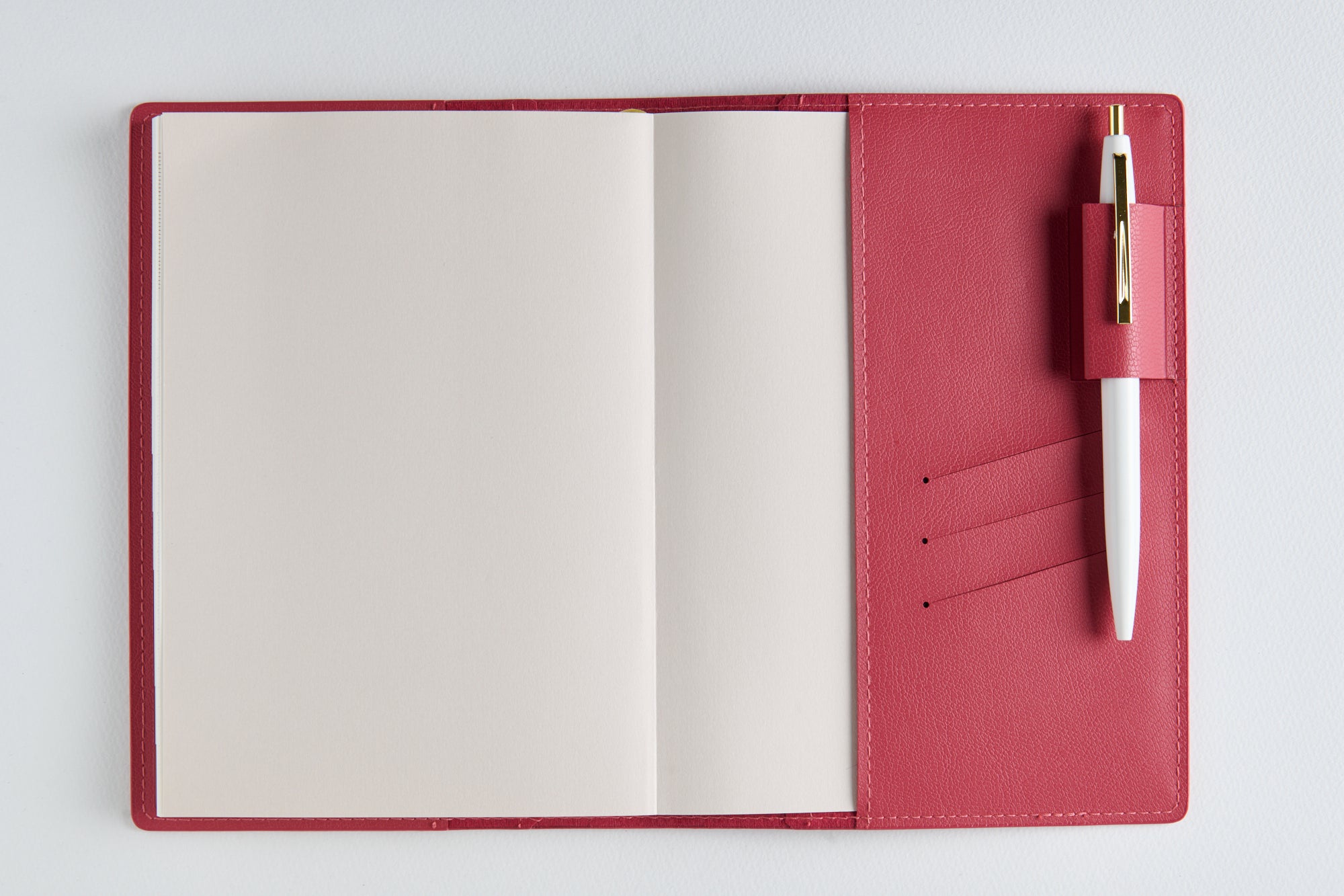 No.633]シャルム® 3【ネオレッド】