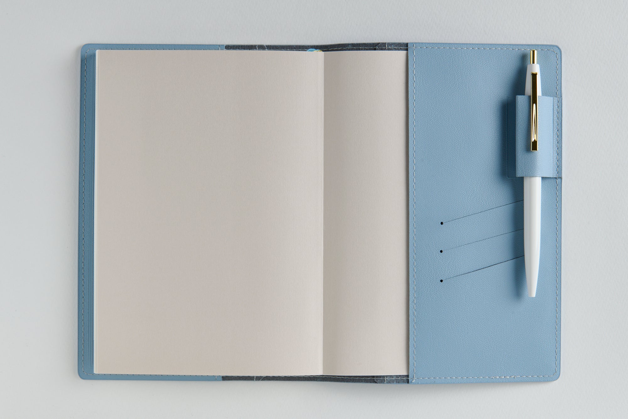 [No.634]シャルム® 4【スモーキーブルー】